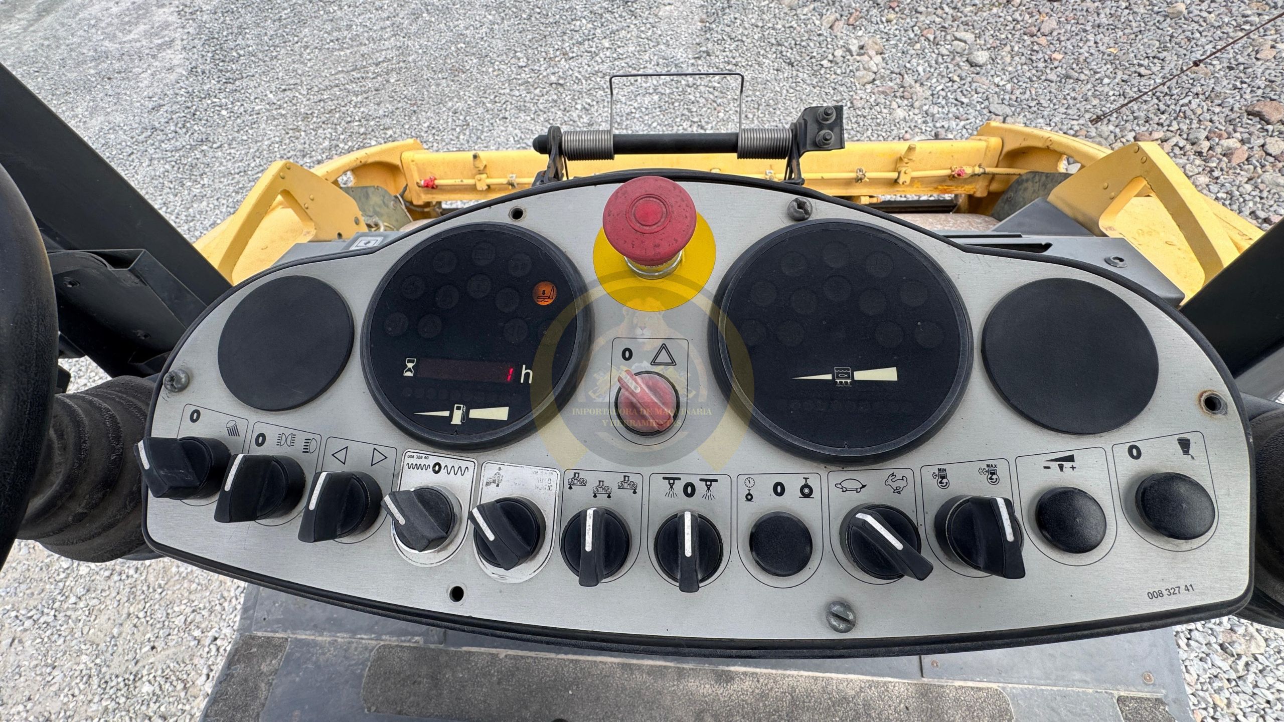 Click to enlarge image 39.jpg