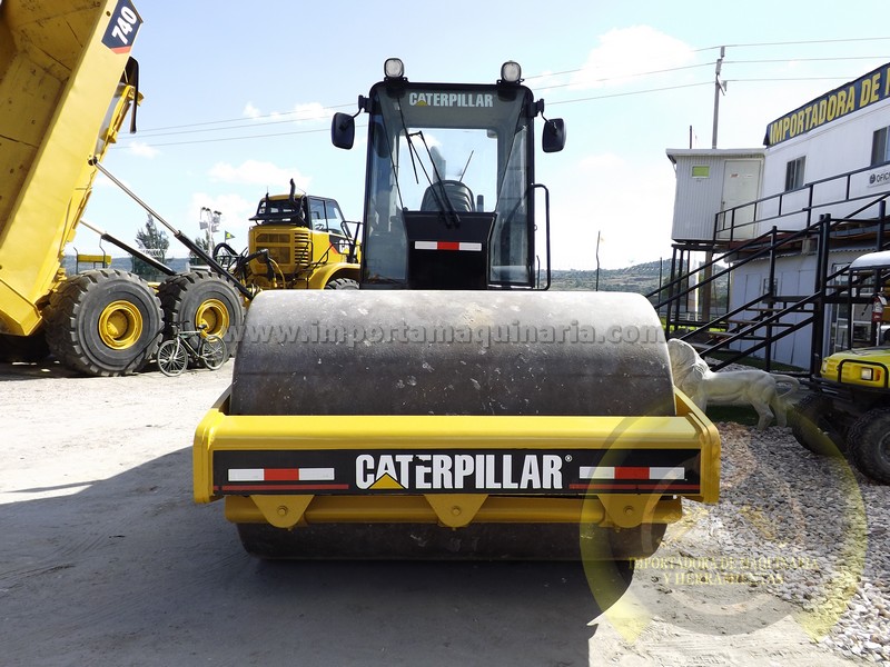 Click to enlarge image Vibrocompactador_Caterpillar_CS563E_rodillo_liso_84_1.jpg