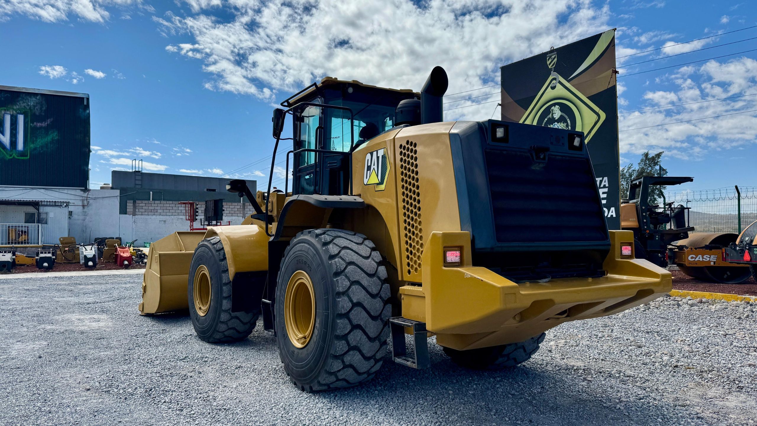 Click to enlarge image 114.jpg