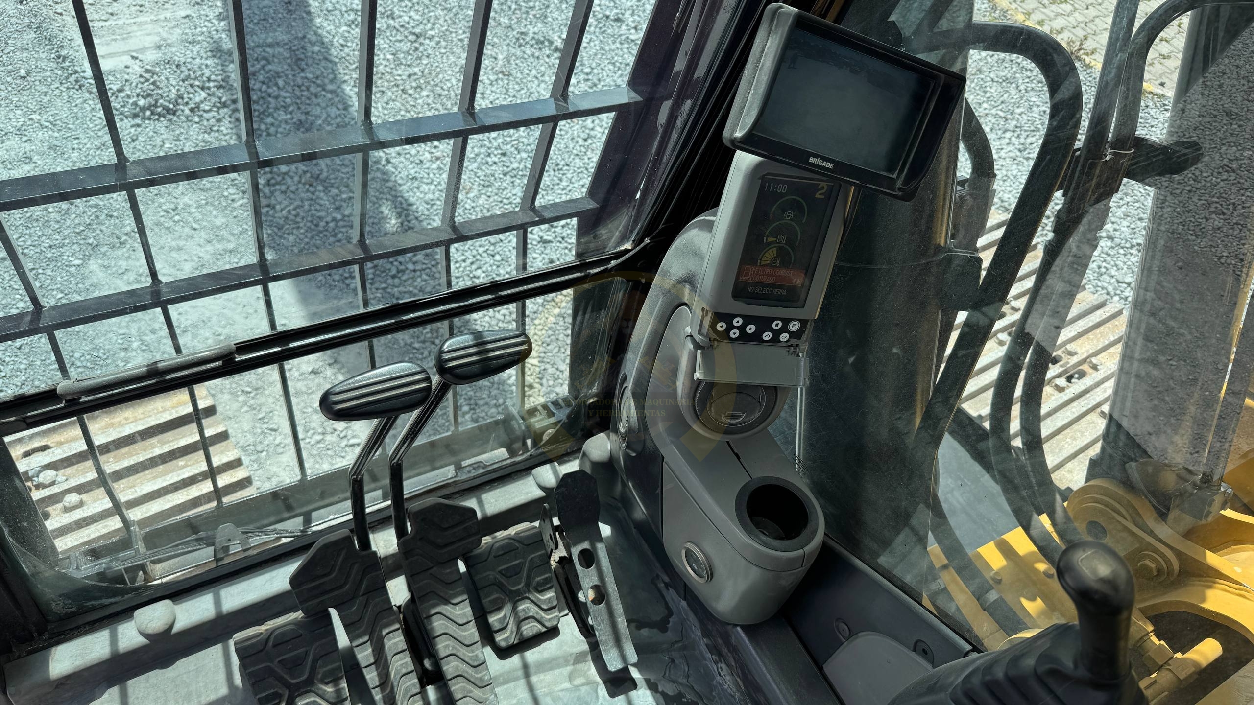 Click to enlarge image 19.jpg