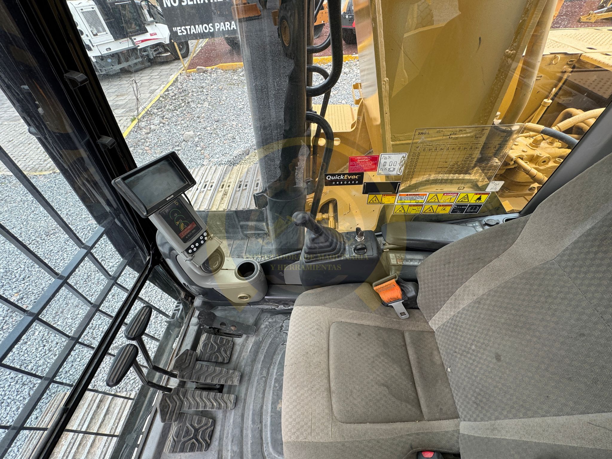 Click to enlarge image 243.jpg