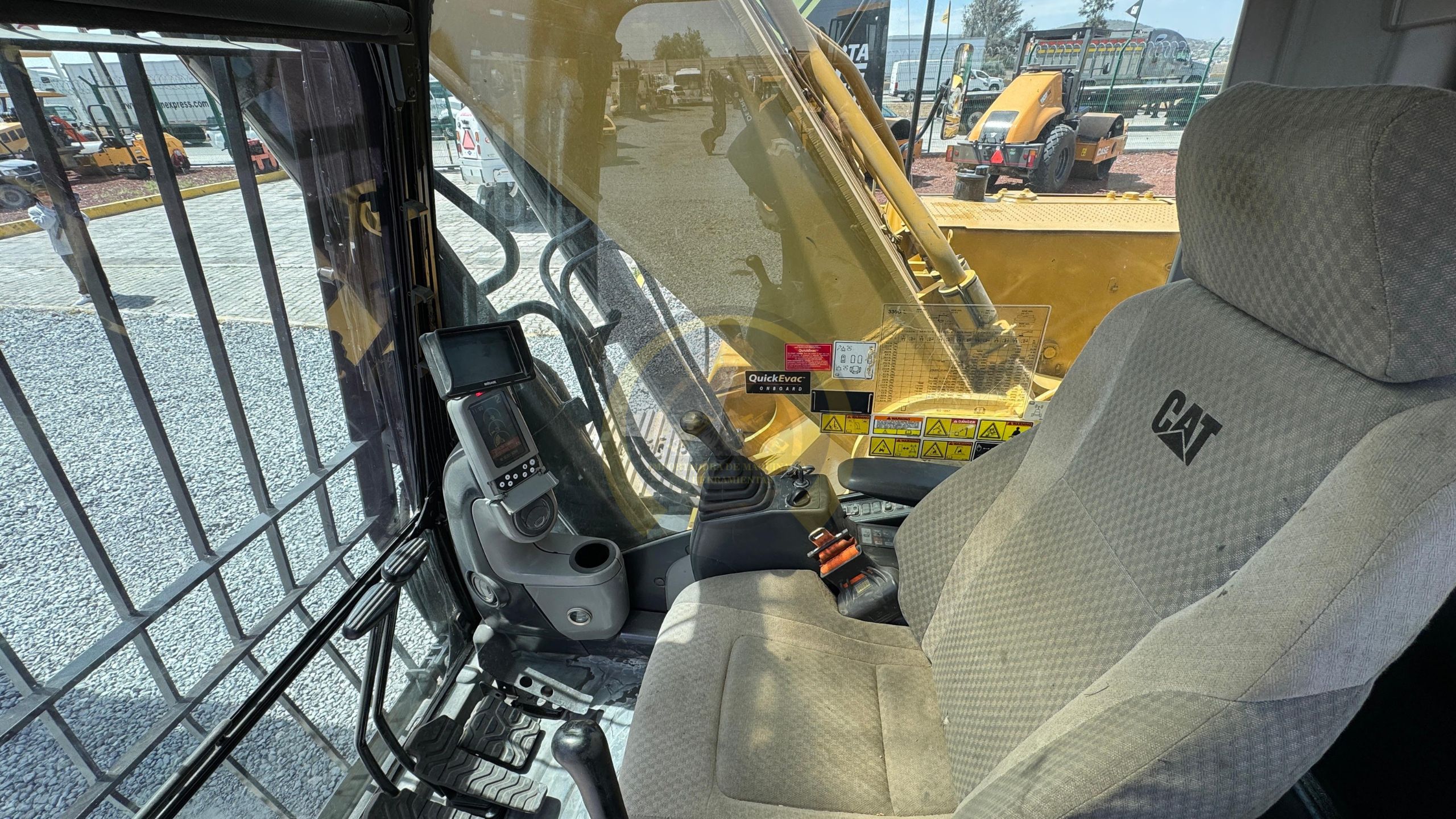 Click to enlarge image 75.jpg