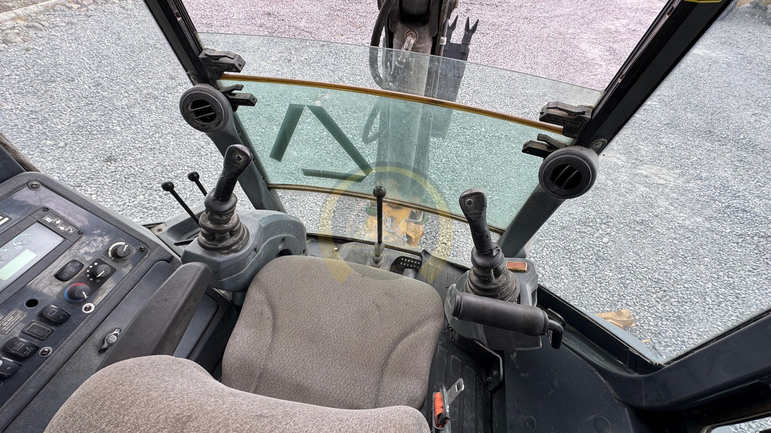 Click to enlarge image 87.jpg