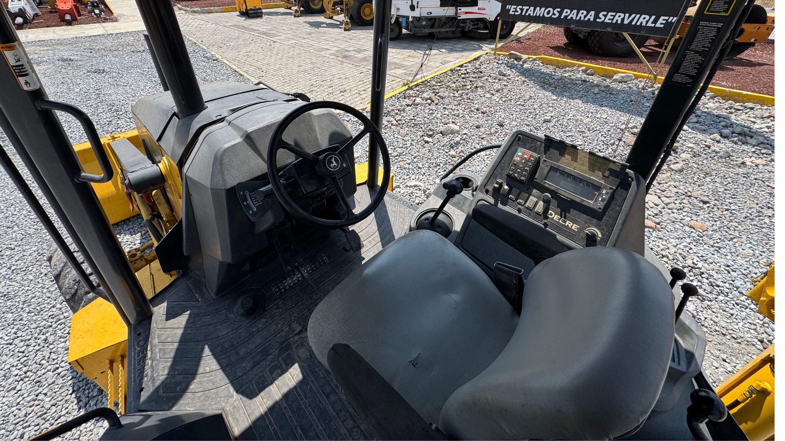 Click to enlarge image 26.jpg