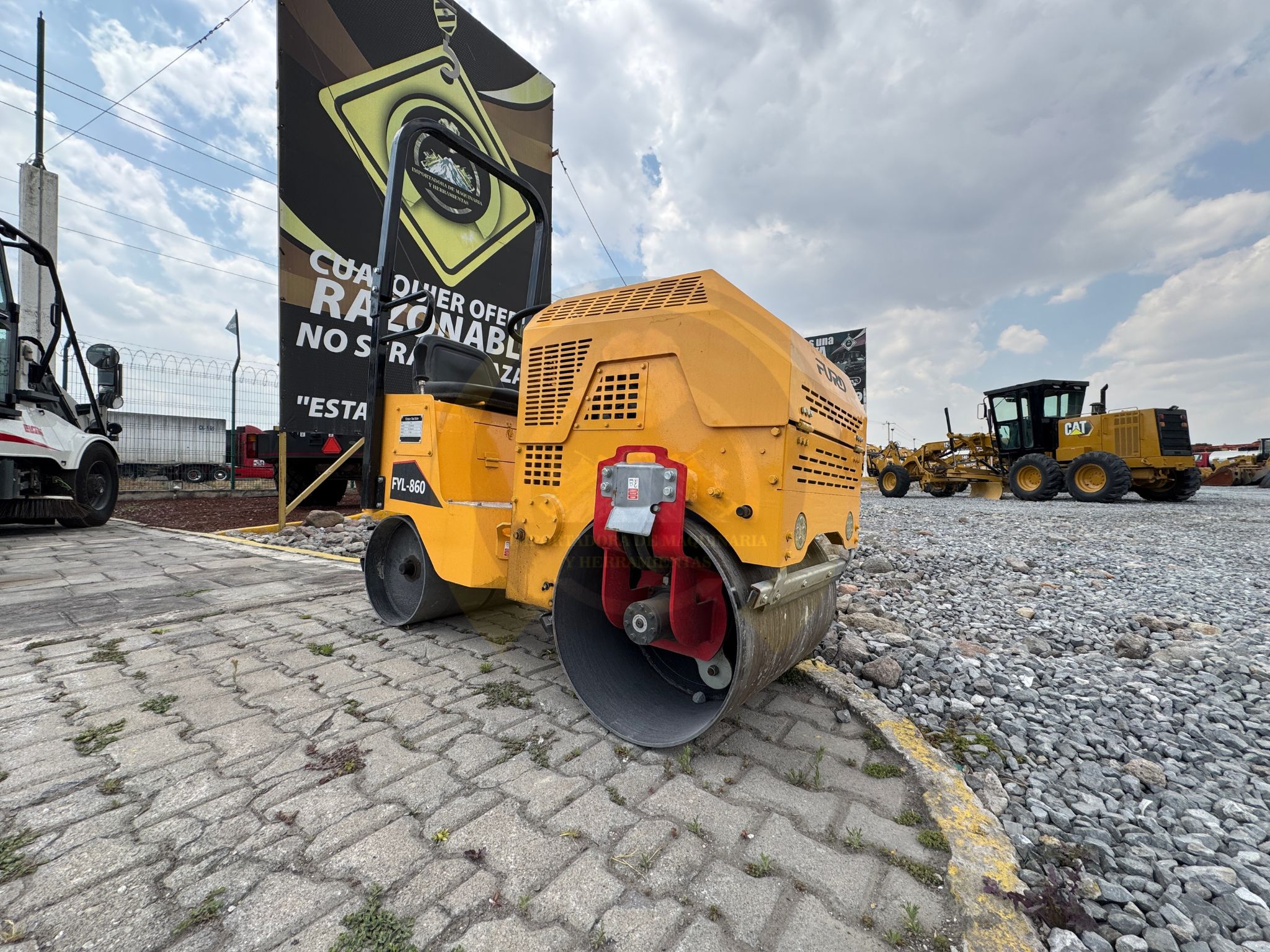 Click to enlarge image 77.jpg