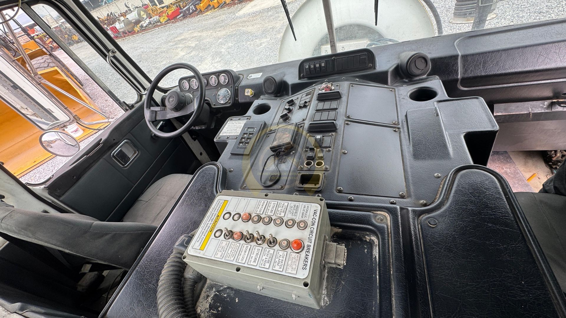 Click to enlarge image 6.jpg