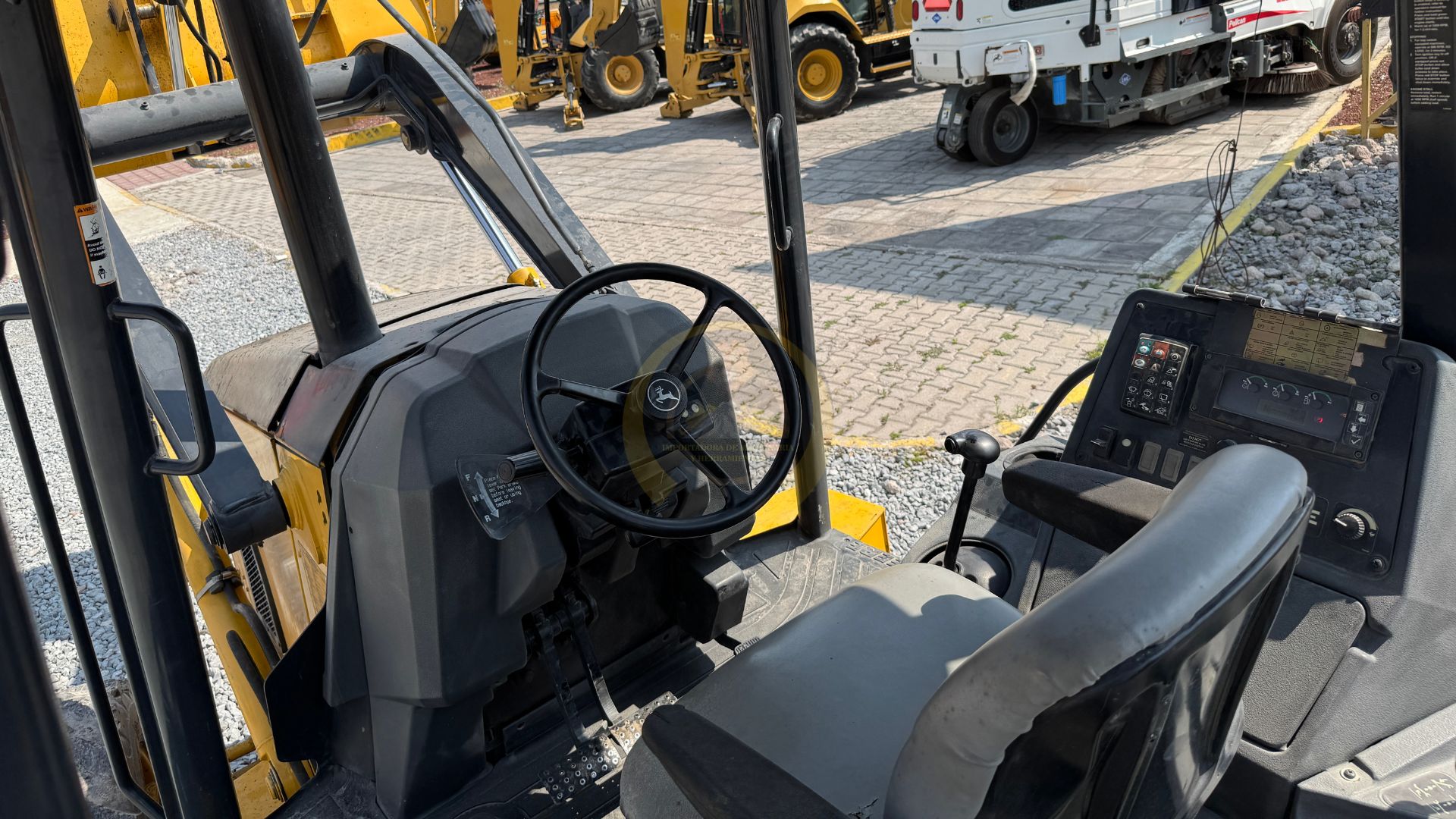 Click to enlarge image 5.jpg