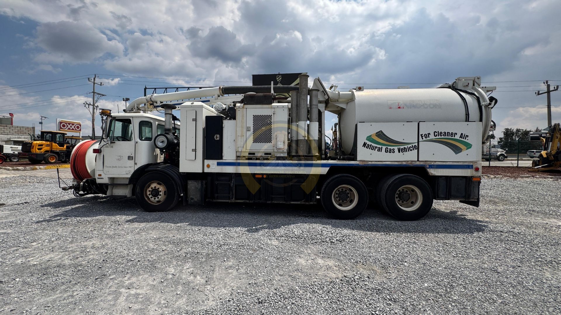 Click to enlarge image 8.jpg