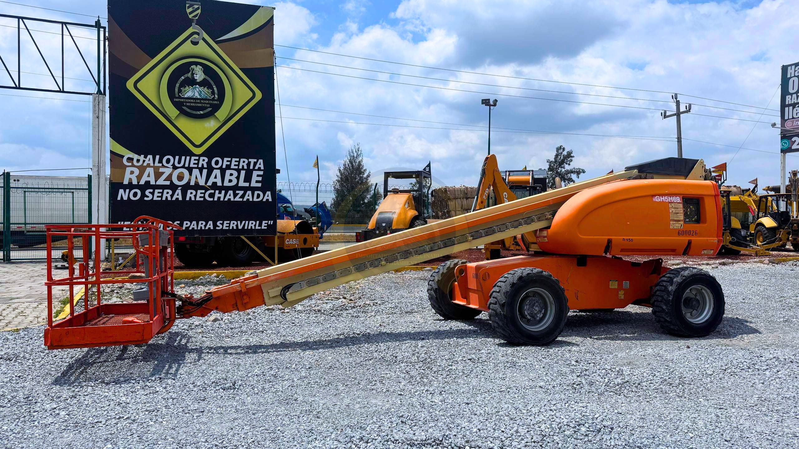 Click to enlarge image 33.jpg