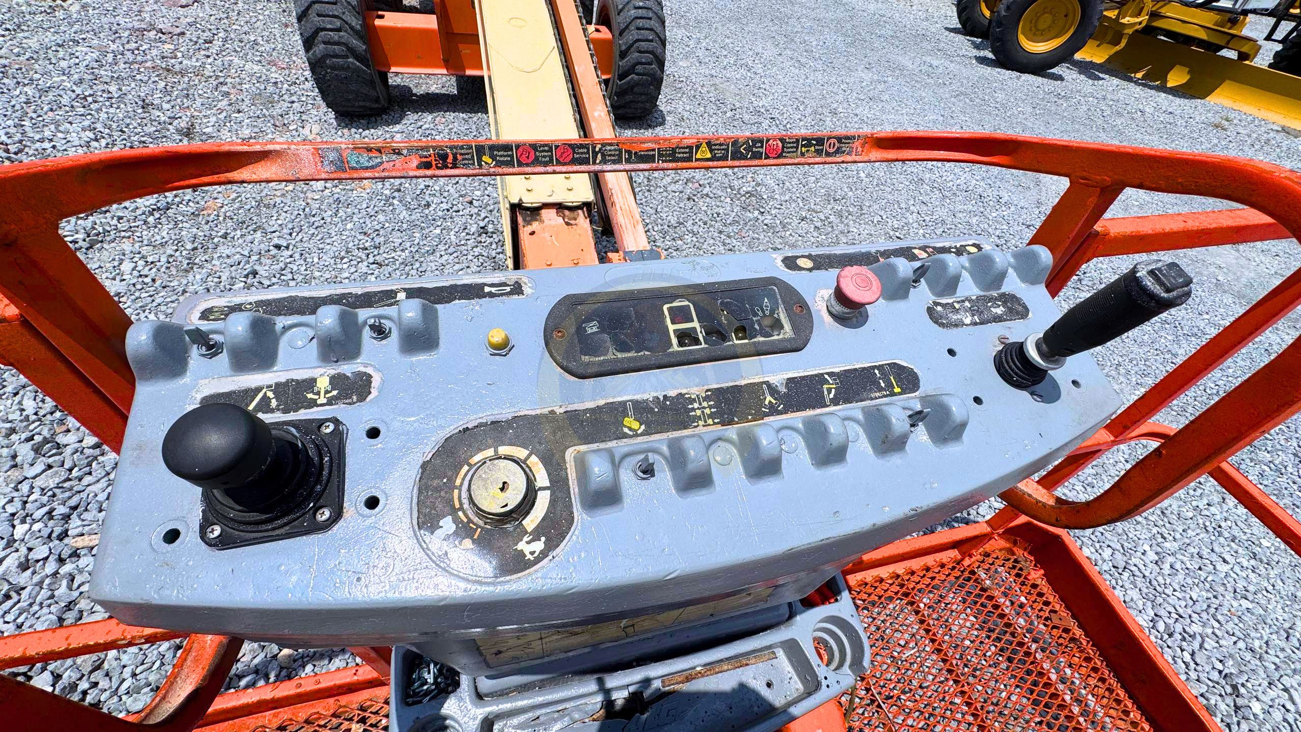 Click to enlarge image 35.jpg