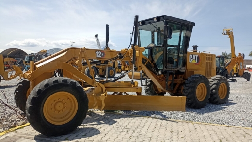 CATERPILLAR 12H