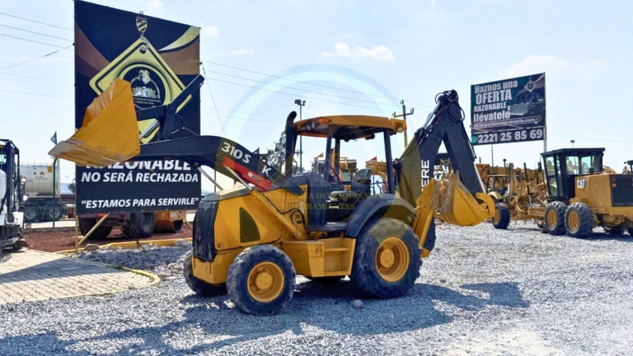 RETROEXCAVADORA JOHN DEERE 310SK
